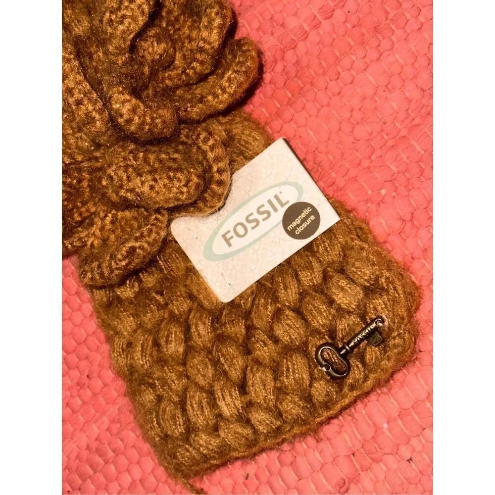 NEW WITH TAGS Fossil Yellow Cable Chunky Knit BEAUTIFUL COLORED Neck Scarf Women